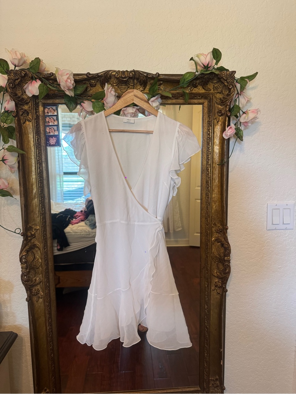 Aritzia White Wrap lace Mini Dress